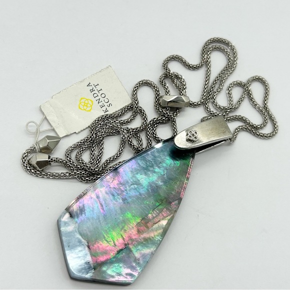 Kendra Scott Abalone Pendant Necklace NWT - Picture 1 of 3